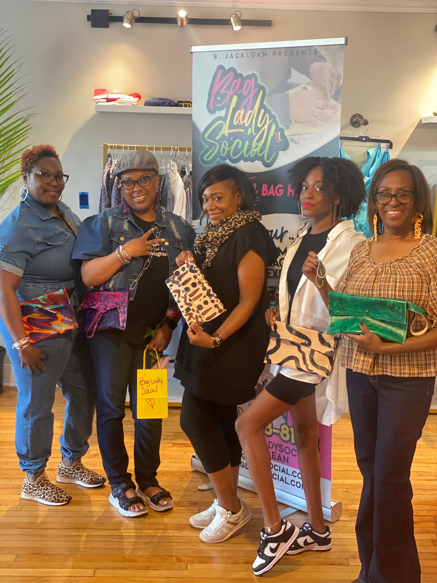 Book your Bag Lady Social Party kit